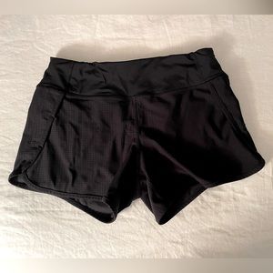 Crz yoga “speed up” style shorts. Size 4 inseam 4”